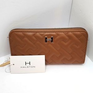 HALSTON WOMEN'S WALLET, CAMEL COLOR WITH ZIPPER